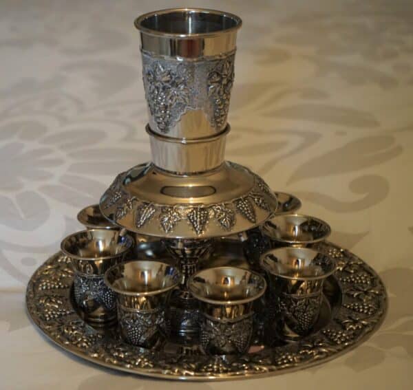 Vintage Judaica Shabbat Kiddush Cup Wine Fountain with 8 Small Kiddush Cups Becher Cup Antique Silver 3