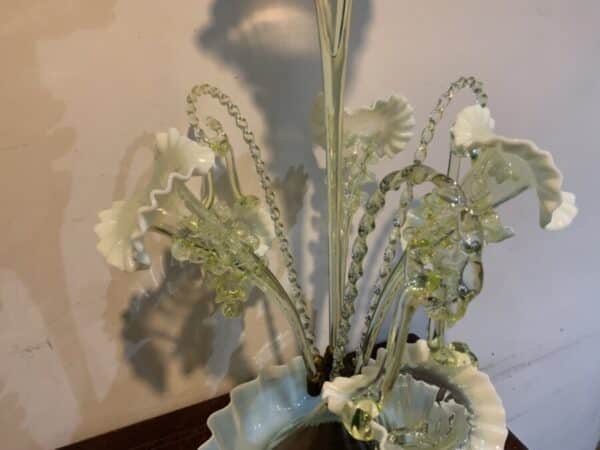 Epergne three basket central Flute - Image 8