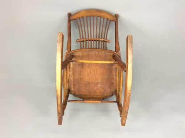 Early 20th Century American Oak Rocking Chair American Oak Rocking Chair Antique Chairs 9