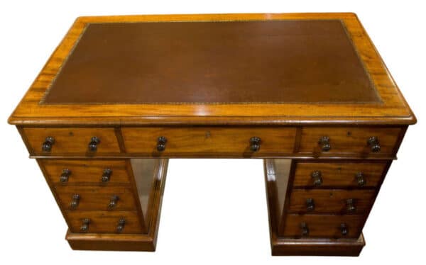 19thc Mahogany desk - Image 5