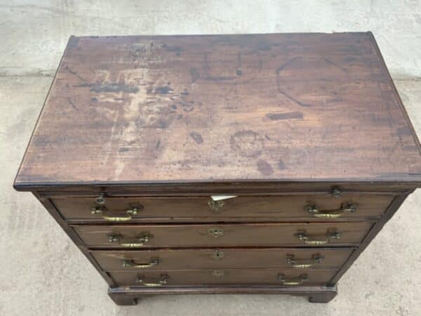 Brush Slide Georgian Mahogany Chest Of Drawers Antique Chest Of Drawers 15