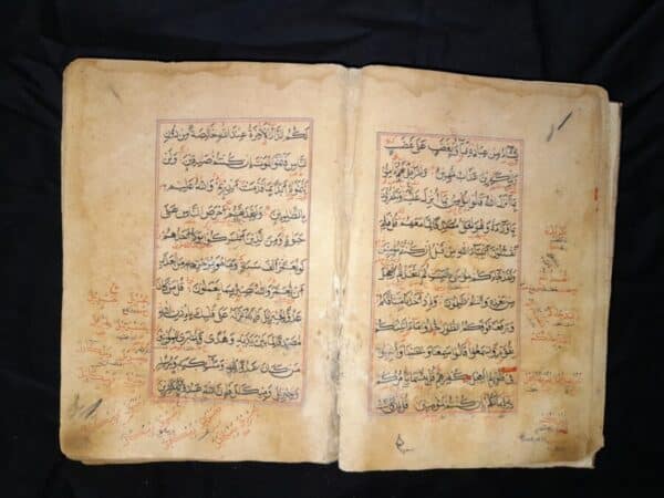 Antique islamic mughal HANDWRITTEN Quran manuscript 17th C Book Antique Art 16