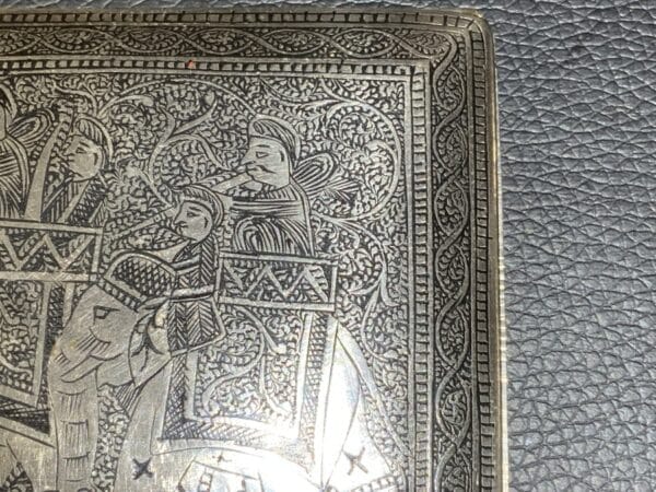 Indian Mogul’s Silver Cigarettes Case “ Tiger Hunt Scenes ‘ engraved - Image 2