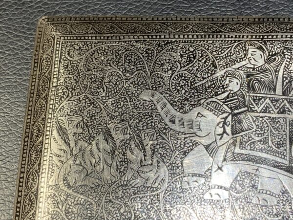 Indian Mogul’s Silver Cigarettes Case “ Tiger Hunt Scenes ‘ engraved Antique Silver 6