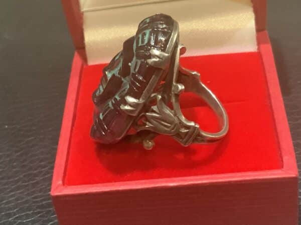 Egyptian Pharaohs head ring Victorian Antique Jewellery 8