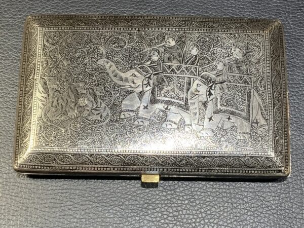 Indian Mogul’s Silver Cigarettes Case “ Tiger Hunt Scenes ‘ engraved - Image 9