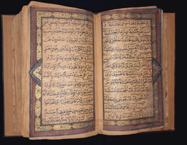 Rare Antique mughal HANDWRITTEN Quran manuscript with lacqured binding 18th C - Image 4