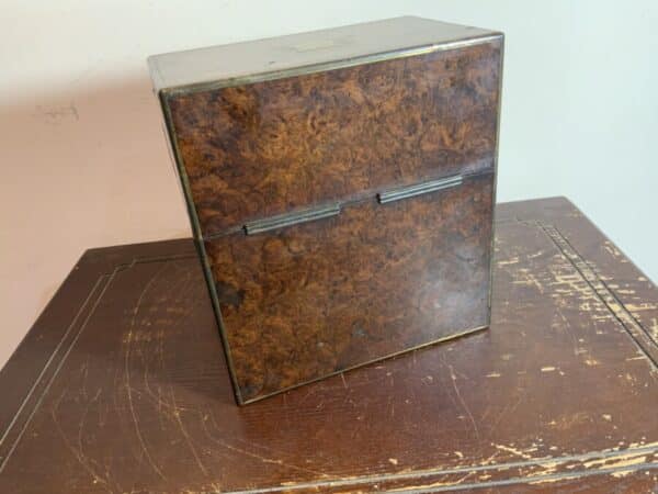 Gentleman’s Burr Walnut veneer Drinks Box. - Image 3