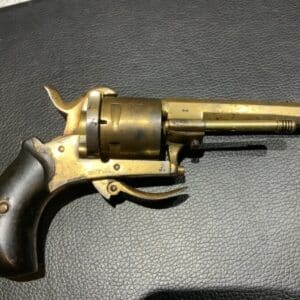 Revolver pin fire 5 shot pocket pistol. Antique Guns