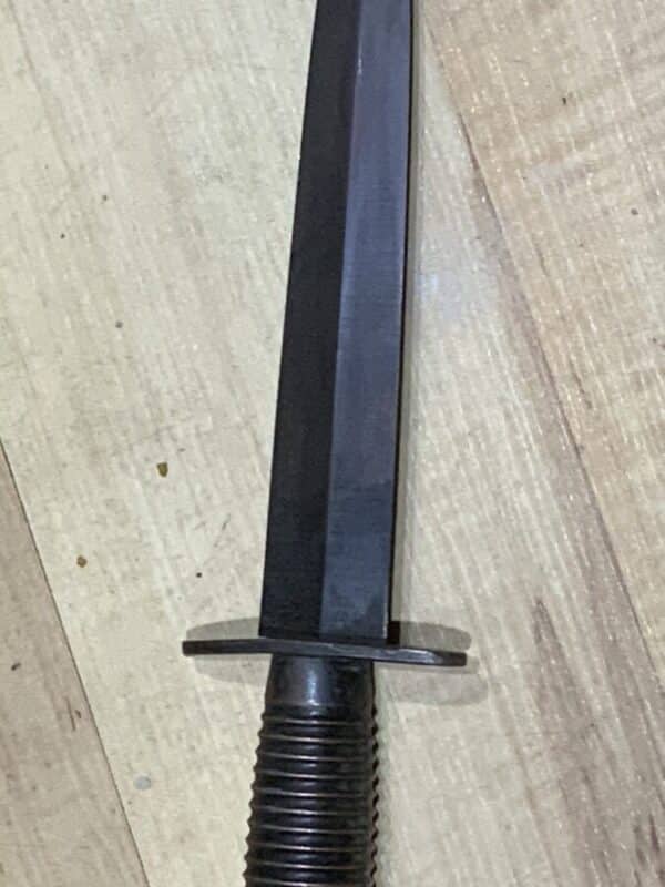 Commando dagger and leather scabbard William Rogers Sheffield 2WW Military & War Antiques 15