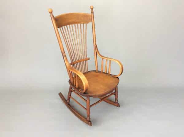 Early 20th Century American Oak Rocking Chair American Oak Rocking Chair Antique Chairs 3