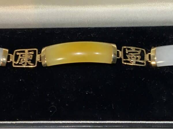 Stunning jade and gold Chinese styled ladies bracelet Antique Jewellery 8