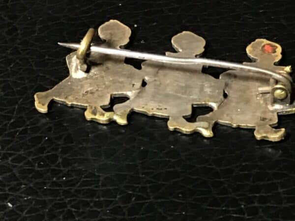 Dutch inspired Brooch - Image 2