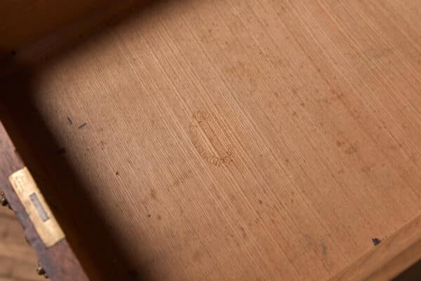John Taylor & Son Of Edinburgh Walnut Davenport SAI2630 - Image 13