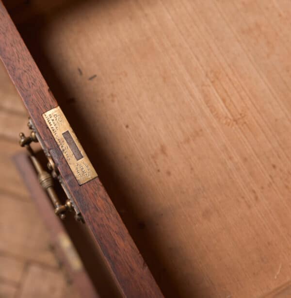 John Taylor & Son Of Edinburgh Walnut Davenport SAI2630 - Image 12