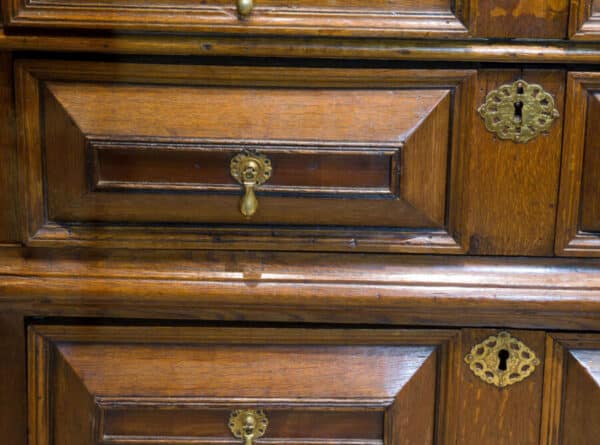 An early 18thCentury two part Oak Chest of Drawers - Image 2