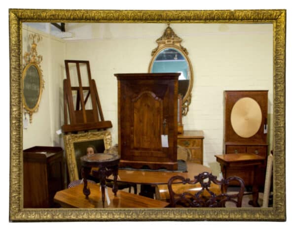 Decorative giltwood mirror