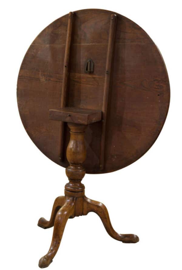 Georgian provincial elm table - Image 4