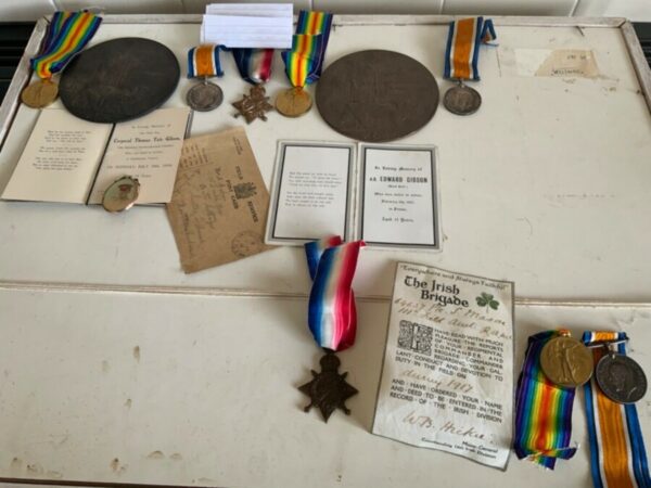 1WW medals Group to two Brothers and Brother in-law Antique Collectibles 3