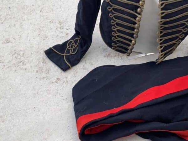 Uniform of Soldier of The Royal Field Artillery - Image 4