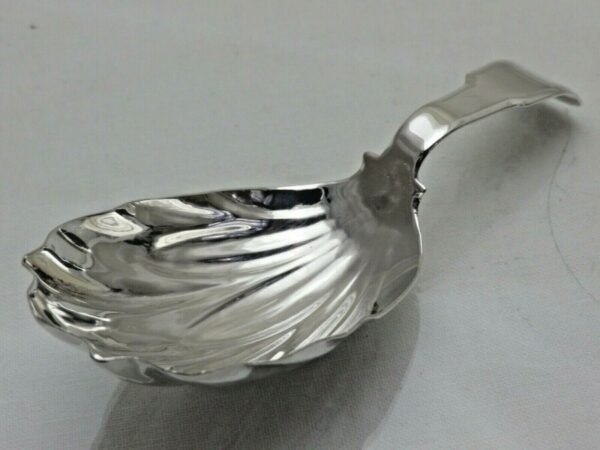 Georgian Sterling Solid Silver Tea Caddy Spoon 1813 Tea Leaf Design - Image 6