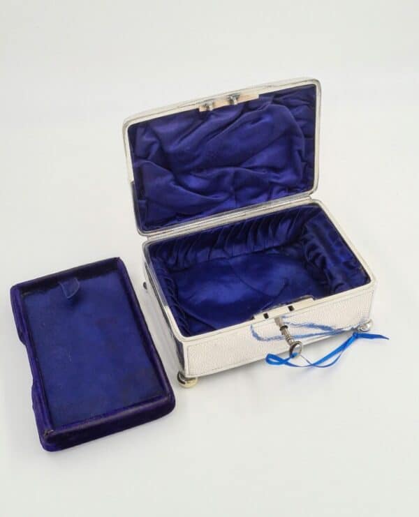 Antique Sterling Solid Silver Jewellery Two Tier Lock Box - Image 2