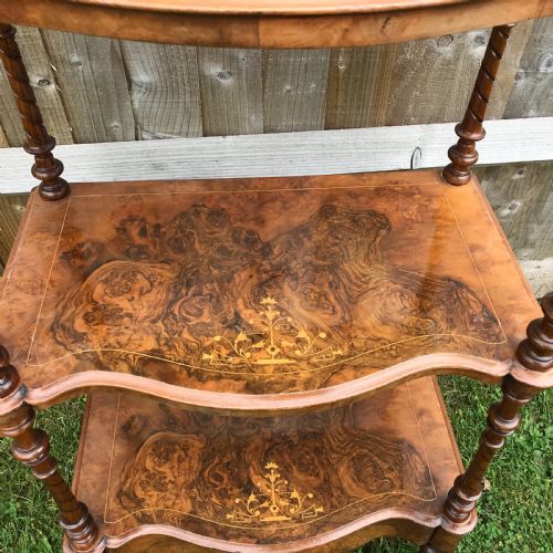 The best quality Victorian burred walnut whatnot Antique Furniture 5