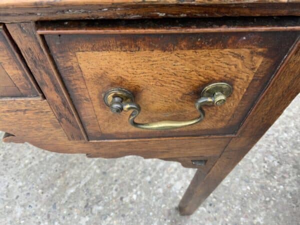 Lowboy oak with mahogany feather bounding Antique Furniture 13