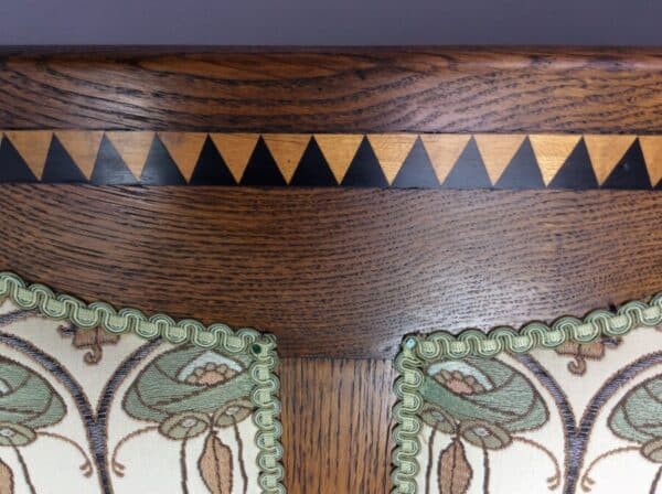 Arts and Crafts Oak Settle / Hall Bench - Image 4