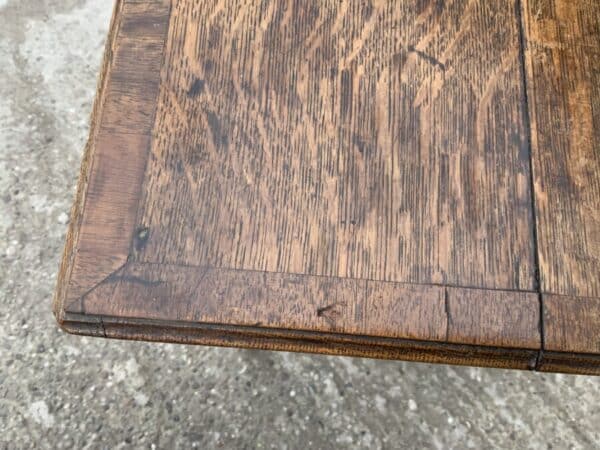 Lowboy oak with mahogany feather bounding - Image 10