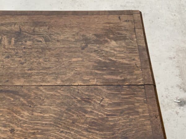 Lowboy oak with mahogany feather bounding - Image 4