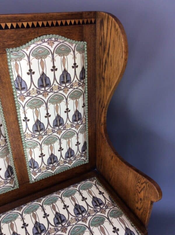 Arts and Crafts Oak Settle / Hall Bench - Image 5