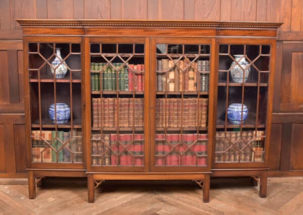 Mahogany Chinese Chippendale Style Bookcase/ Display Cabinet SAI2644 Antique Bookcases 10