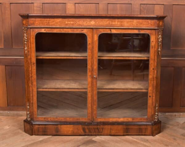Victorian Walnut Bookcase / Display Cabinet SAI2651 Antique Bookcases 16