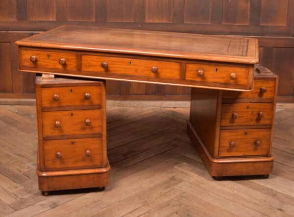 Victorian Knee Hole Writing Desk SAI2648 Antique Desks 4