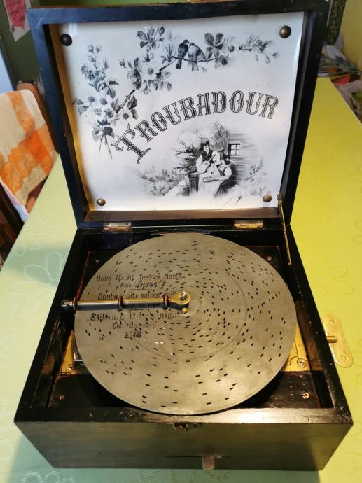 Polyphon-Troubadour 19th Century Antique Musical Instruments 3