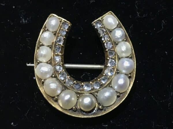 Diamonds & Pearls Good luck horseshoes brooch Antique Jewellery 5