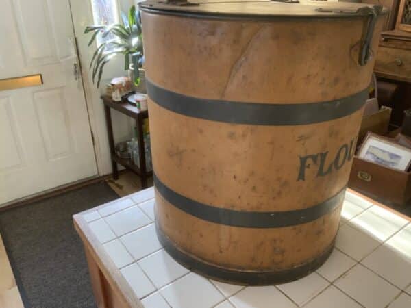 Toleware Flour tin container - Image 14