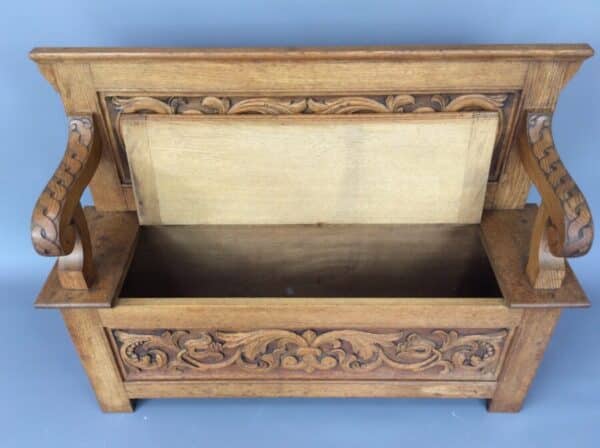 Small Arts and Crafts Oak Box Settle Arts and Crafts Antique Furniture 7