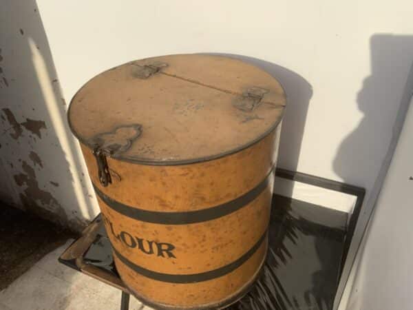 Toleware Flour tin container Antique Collectibles 4