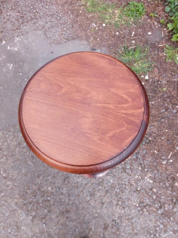 AN EDWARDIAN FLUTED JARDINERE STAND - Image 3