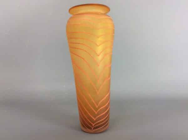Will Shakspeare Glass Vase - Image 5
