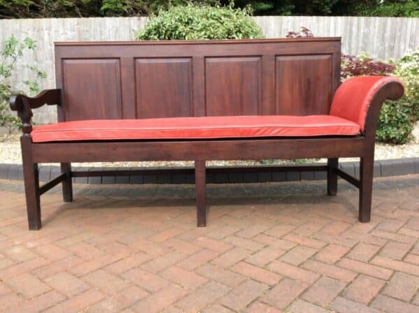 Georgian Mahogany Settle Bench Seat / Daybed