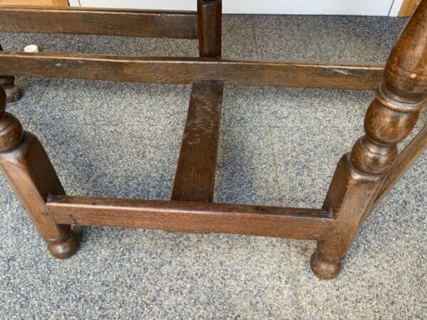 Credence table 1750’s oak peg jointed - Image 7