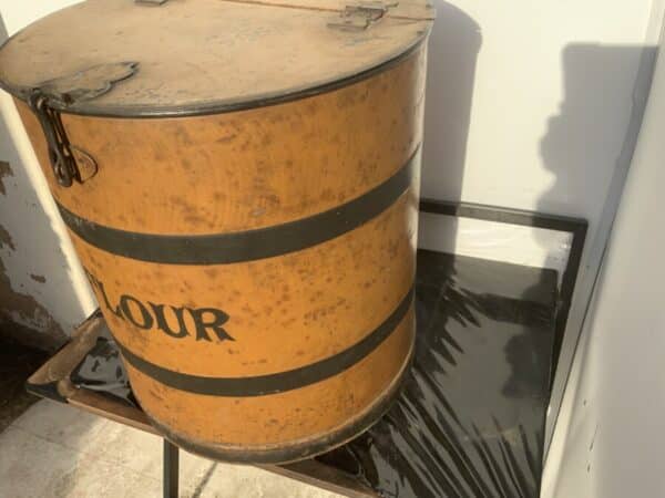 Toleware Flour tin container Antique Collectibles 5