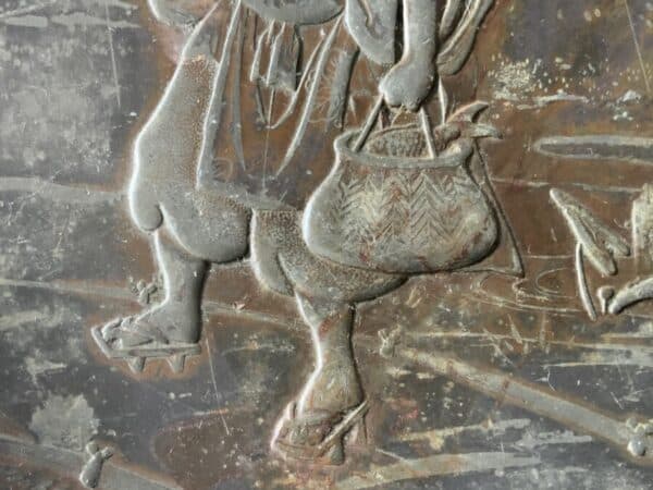 Japanese Momo serving dish Bronze Meiji period - Image 10
