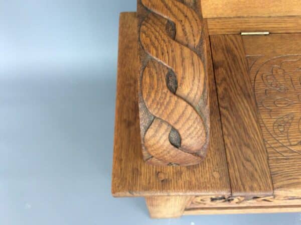 Small Arts and Crafts Oak Box Settle - Image 4