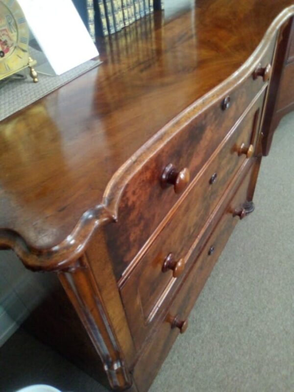 Burr Walnut Chest of Draws - Image 3