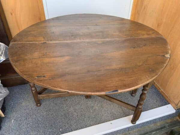 Credence table 1750’s oak peg jointed - Image 17