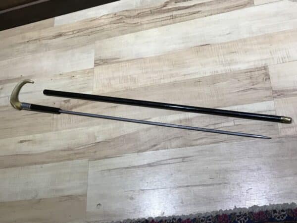 Gentleman’s walking stick sword horn handle with silver collar